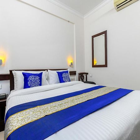 Oyo 11309 Hotel Green Land Residency Kochi Exterior photo
