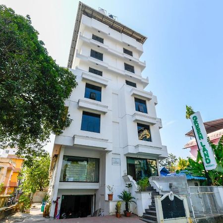 Oyo 11309 Hotel Green Land Residency Kochi Exterior photo