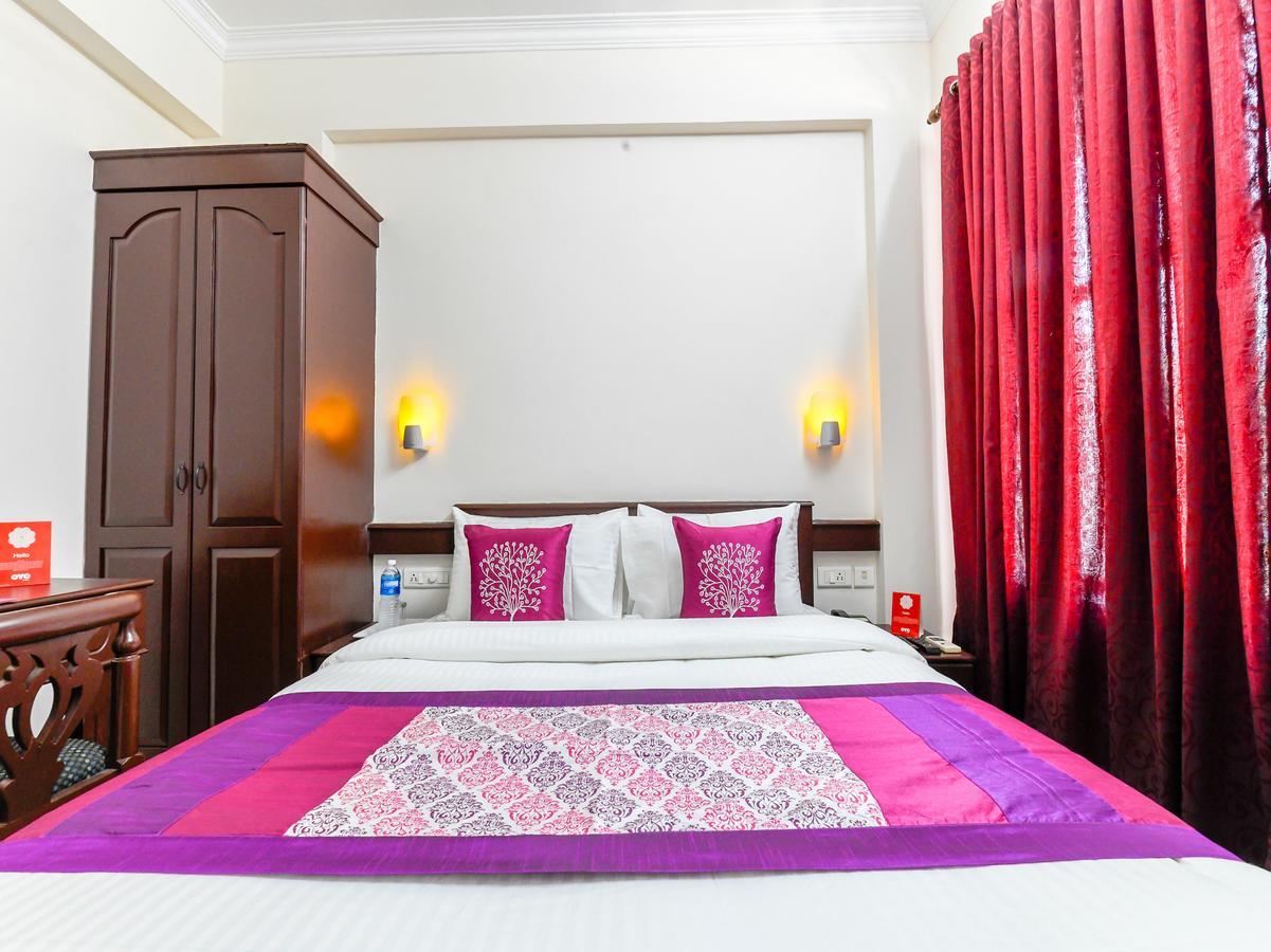 Oyo 11309 Hotel Green Land Residency Kochi Exterior photo
